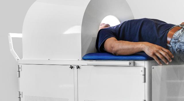 Multiwave's portable MRI device