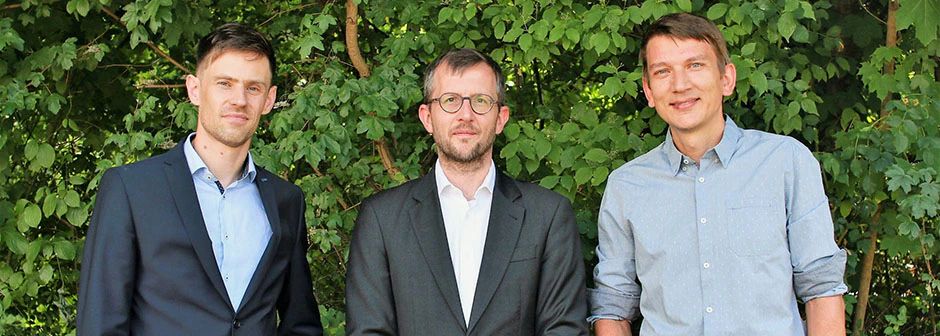 Bild: (v.l.) Simon Zumbrunnen (Geschäftsführer und Gründer ReseaTech), Caspar von Schoeler (Bürkert), Philipp Haslebacher (Geschäftsführer und Gründer ReseaTech).