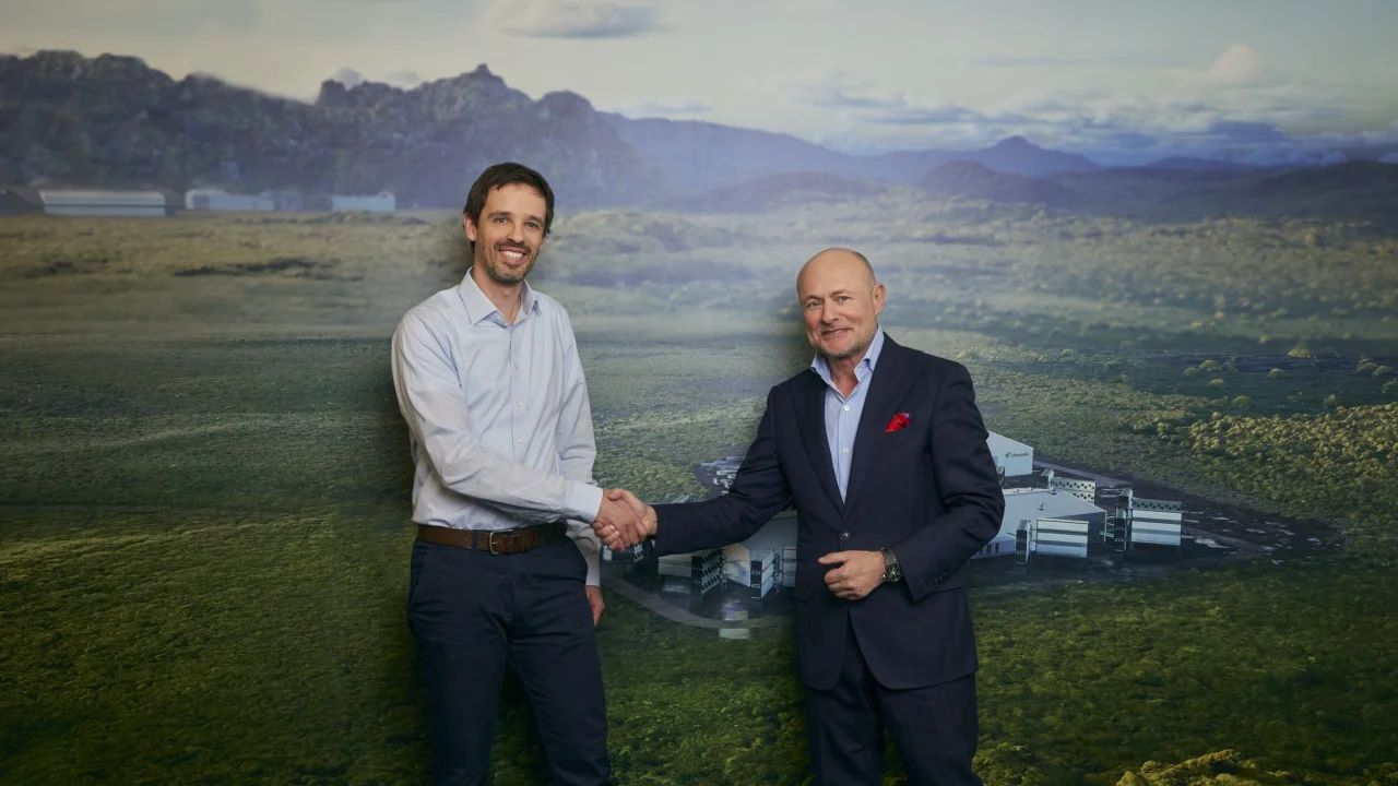Jan Wurzbacher, co-founder and co-CEO of Climeworks and Georges Kern, CEO of Breitling, met at the Climeworks office in Zurich.